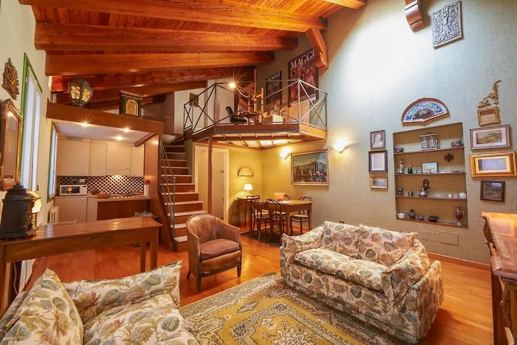 Apartment Ca' Del Pittore In Dorsoduro, Elegant Fine Arts District Venedig Italien